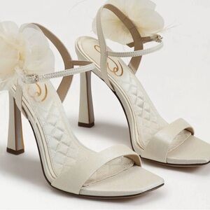 Sam Edelman Ivory Peep-Toe Floral Accent Heels